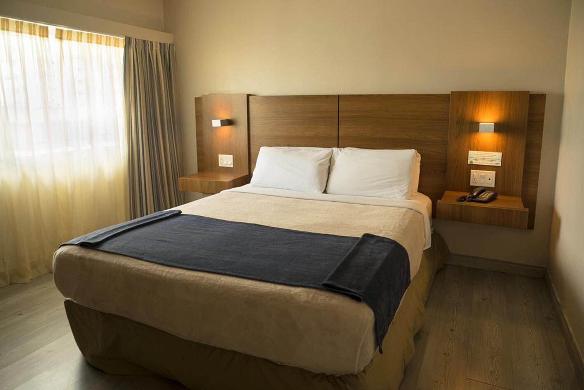 Hotel Tower House Suites Panama  Extérieur photo