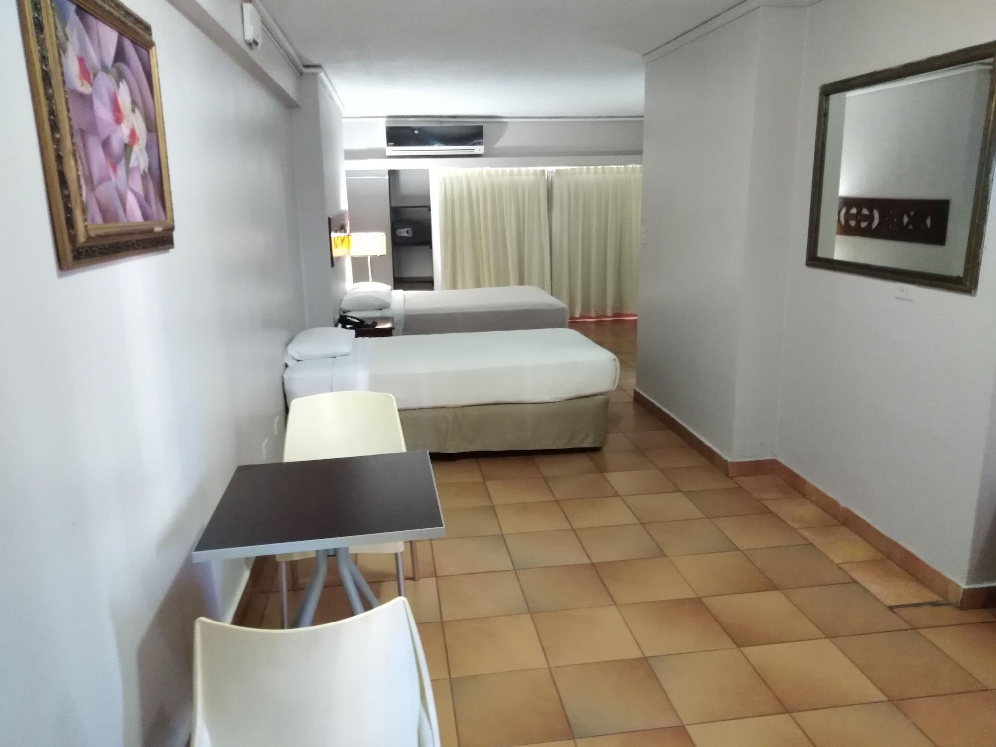 Hotel Tower House Suites Panama  Extérieur photo