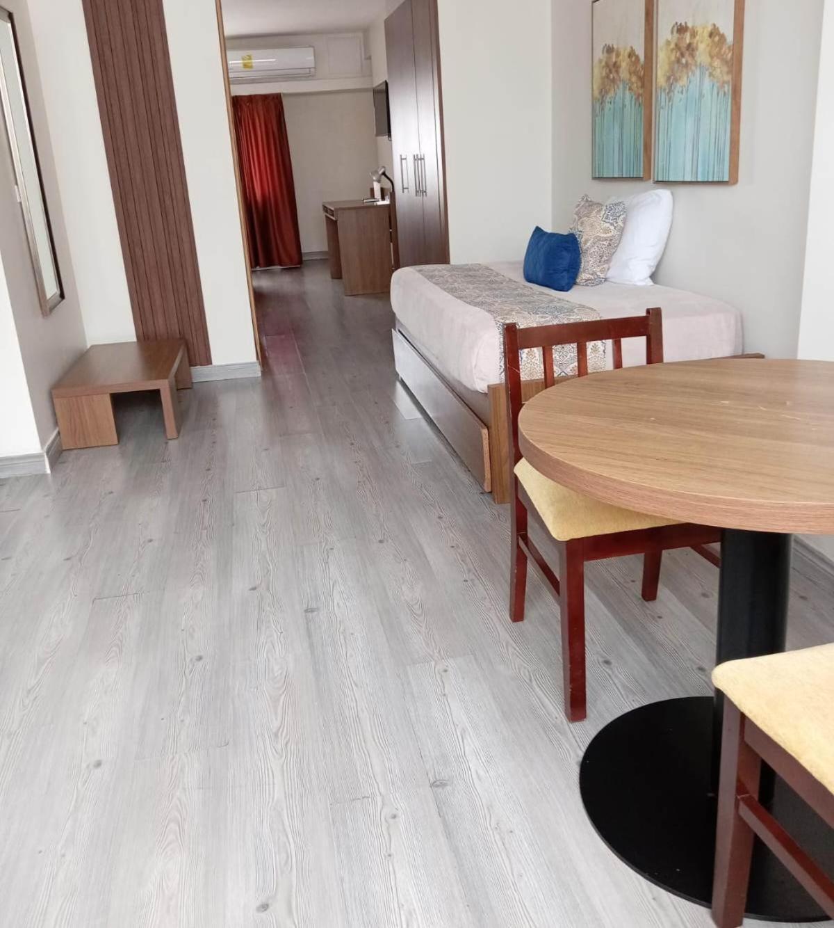 Hotel Tower House Suites Panama  Extérieur photo