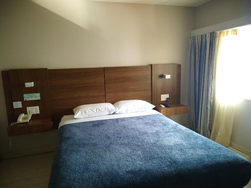 Hotel Tower House Suites Panama  Extérieur photo